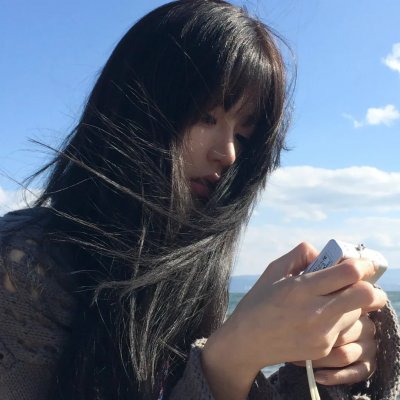 以遇刺为生的女人